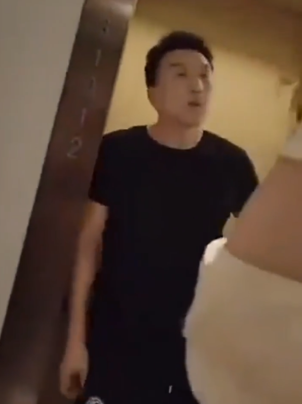 开云体育app下载-女子酒店抓获丈夫出轨，无法容忍不戴避孕套，丈夫：她是我朋友